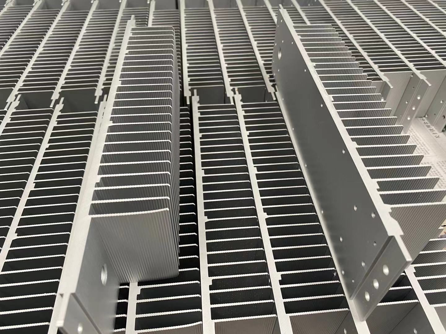 large heat sink.jpeg